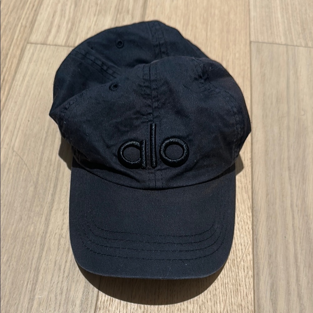 ALO Yoga Black Baseball Cap